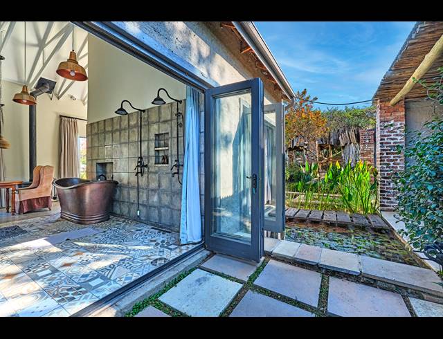 13 BEDROOM HOUSE FOR SALE IN KYALAMI